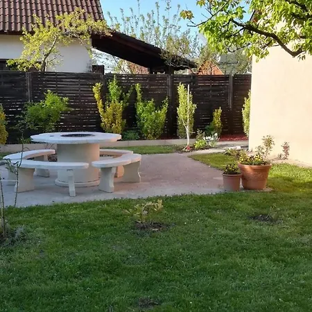 Nyaraló Holiday Balatonbereny/balaton 18107